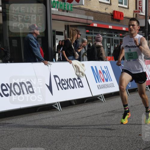 15.09.2024 - PSD Bank Halbmarathon Michael Strokosch http://msf.ph/oto/7077515 15.09.2024 11:11:04 Ziel 481, 513, 518, 523, 524, 543 meine-sportfotos.de