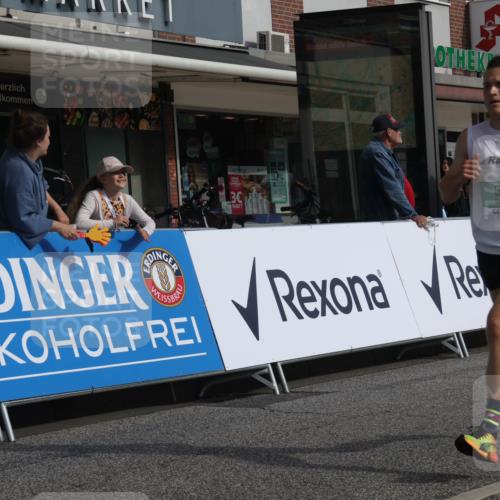 15.09.2024 - PSD Bank Halbmarathon Michael Strokosch http://msf.ph/oto/7077519 15.09.2024 11:11:04 Ziel 481, 513, 518, 523, 524, 543 meine-sportfotos.de