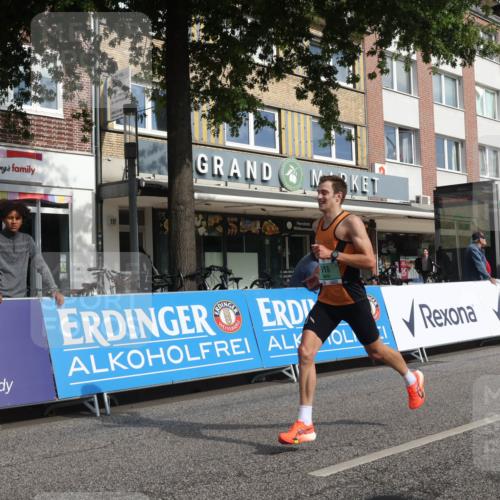 15.09.2024 - PSD Bank Halbmarathon Michael Strokosch http://msf.ph/oto/7077596 15.09.2024 11:11:13 Ziel 513, 518, 523, 524, 543 meine-sportfotos.de
