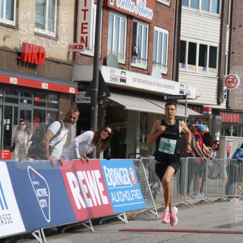 15.09.2024 - PSD Bank Halbmarathon Michael Strokosch http://msf.ph/oto/7078258 15.09.2024 11:12:38 Ziel 498, 509, 528, 534, 566, 838, 841 meine-sportfotos.de