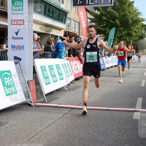 15.09.2024 - PSD Bank Halbmarathon Strokosch-Dieckow http://msf.ph/oto/7078581 15.09.2024 11:13:35 Ziel 553, 555, 556, 594, 657 meine-sportfotos.de