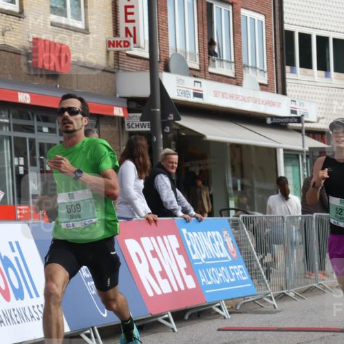 15.09.2024 - PSD Bank Halbmarathon Michael Strokosch http://msf.ph/oto/7079050 15.09.2024 11:13:58 Ziel 492, 527, 538, 549, 550, 609, 612 meine-sportfotos.de