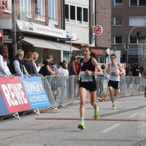 15.09.2024 - PSD Bank Halbmarathon Michael Strokosch http://msf.ph/oto/7079478 15.09.2024 11:14:34 Ziel 412, 540, 544, 564, 565, 568, 589, 613, 845, 848 meine-sportfotos.de