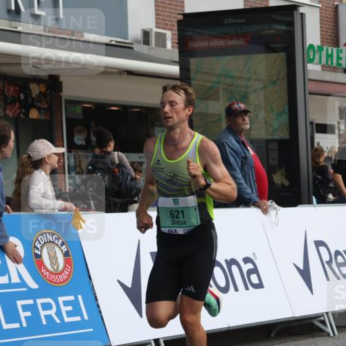 15.09.2024 - PSD Bank Halbmarathon Michael Strokosch http://msf.ph/oto/7080856 15.09.2024 11:16:53 Ziel 561, 595, 606, 621, 1007 meine-sportfotos.de