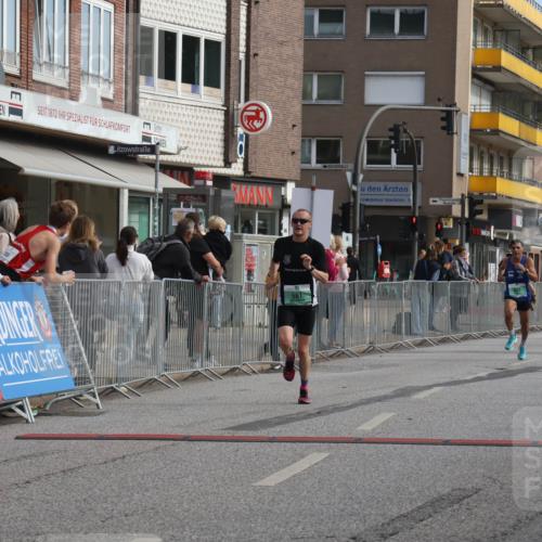 15.09.2024 - PSD Bank Halbmarathon Michael Strokosch http://msf.ph/oto/7080869 15.09.2024 11:16:57 Ziel 536, 561, 601, 621, 623, 1007 meine-sportfotos.de
