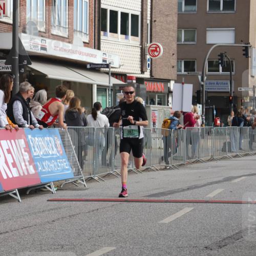 15.09.2024 - PSD Bank Halbmarathon Michael Strokosch http://msf.ph/oto/7080888 15.09.2024 11:16:58 Ziel 536, 561, 601, 621, 623, 1007 meine-sportfotos.de