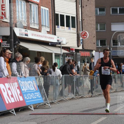 15.09.2024 - PSD Bank Halbmarathon Michael Strokosch http://msf.ph/oto/7081453 15.09.2024 11:17:45 Ziel 580, 592, 636, 2466 meine-sportfotos.de