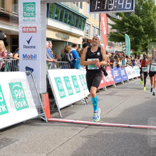 15.09.2024 - PSD Bank Halbmarathon Strokosch-Dieckow http://msf.ph/oto/7081621 15.09.2024 11:14:37 Ziel 406, 417, 540, 544, 564, 568, 589, 613, 848 meine-sportfotos.de