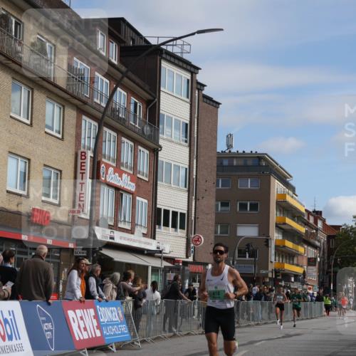 15.09.2024 - PSD Bank Halbmarathon Michael Strokosch http://msf.ph/oto/7081659 15.09.2024 11:18:04 Ziel 418, 582, 583, 863, 1077, 2614 meine-sportfotos.de
