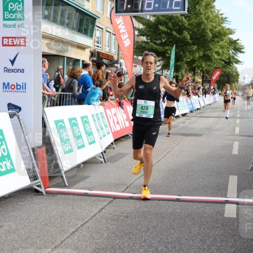 15.09.2024 - PSD Bank Halbmarathon Strokosch-Dieckow http://msf.ph/oto/7083531 15.09.2024 11:19:03 Ziel 420, 584, 660, 849, 866, 1066, 1085 meine-sportfotos.de