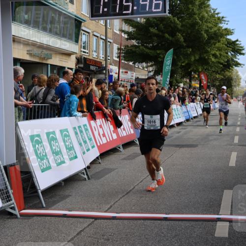 15.09.2024 - PSD Bank Halbmarathon Strokosch-Dieckow http://msf.ph/oto/7084264 15.09.2024 11:16:37 Ziel 407, 560, 604, 616, 632, 1002, 1003, 1013, 1016 meine-sportfotos.de