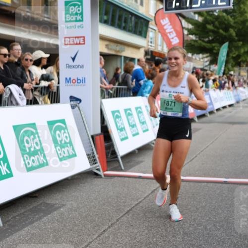 15.09.2024 - PSD Bank Halbmarathon Strokosch-Dieckow http://msf.ph/oto/7085643 15.09.2024 11:20:03 Ziel 508, 605, 608, 615, 637, 668, 820, 858, 871, 1011 meine-sportfotos.de