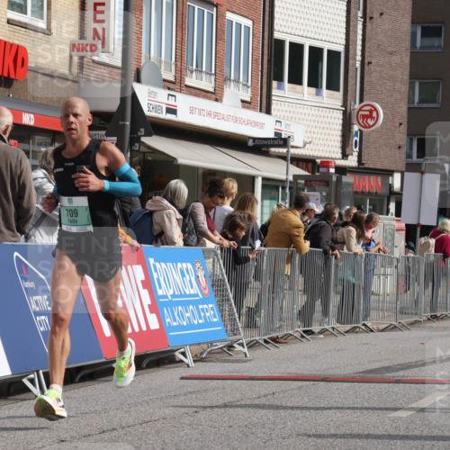 15.09.2024 - PSD Bank Halbmarathon Michael Strokosch http://msf.ph/oto/7085962 15.09.2024 11:25:21 Ziel 656, 692, 709, 897, 1096, 2472 meine-sportfotos.de