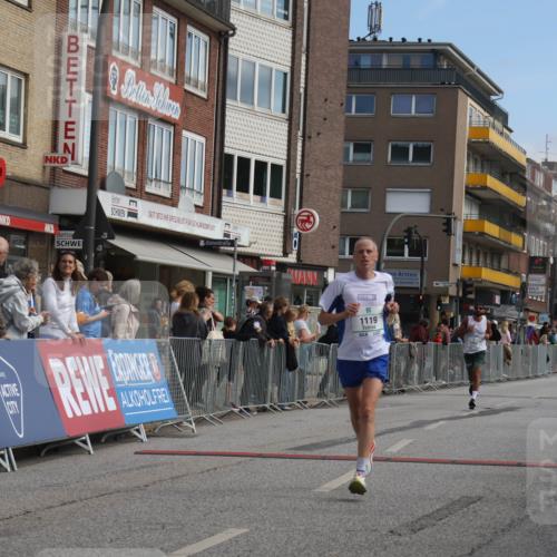 15.09.2024 - PSD Bank Halbmarathon Michael Strokosch http://msf.ph/oto/7086433 15.09.2024 11:26:21 Ziel 884, 1036, 1064, 1119 meine-sportfotos.de