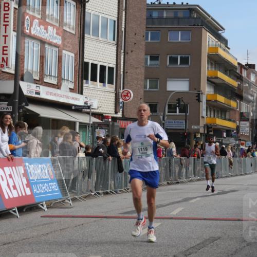 15.09.2024 - PSD Bank Halbmarathon Michael Strokosch http://msf.ph/oto/7086439 15.09.2024 11:26:21 Ziel 884, 1036, 1064, 1119 meine-sportfotos.de