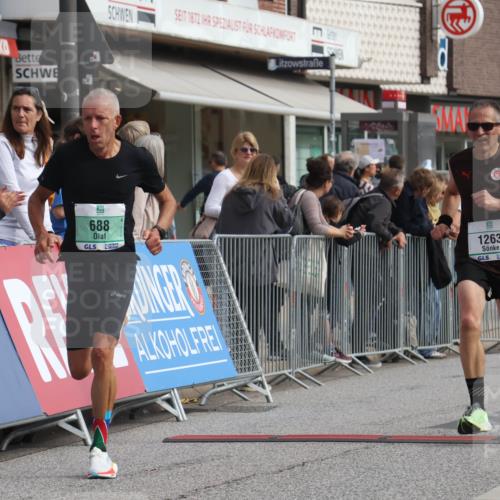 15.09.2024 - PSD Bank Halbmarathon Michael Strokosch http://msf.ph/oto/7086579 15.09.2024 11:26:35 Ziel 688, 1064, 1263 meine-sportfotos.de