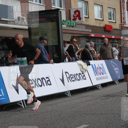 15.09.2024 - PSD Bank Halbmarathon Michael Strokosch http://msf.ph/oto/7086617 15.09.2024 11:26:37 Ziel 688, 1064, 1087, 1263 meine-sportfotos.de