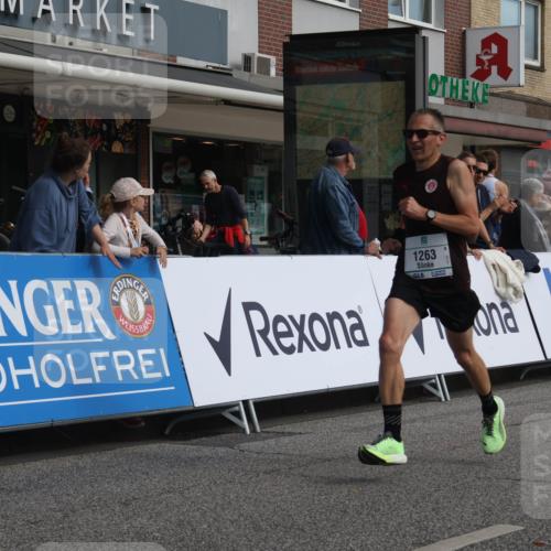 15.09.2024 - PSD Bank Halbmarathon Michael Strokosch http://msf.ph/oto/7086631 15.09.2024 11:26:38 Ziel 688, 1064, 1087, 1263 meine-sportfotos.de