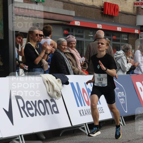 15.09.2024 - PSD Bank Halbmarathon Michael Strokosch http://msf.ph/oto/7086670 15.09.2024 11:26:44 Ziel 688, 1087, 1263 meine-sportfotos.de