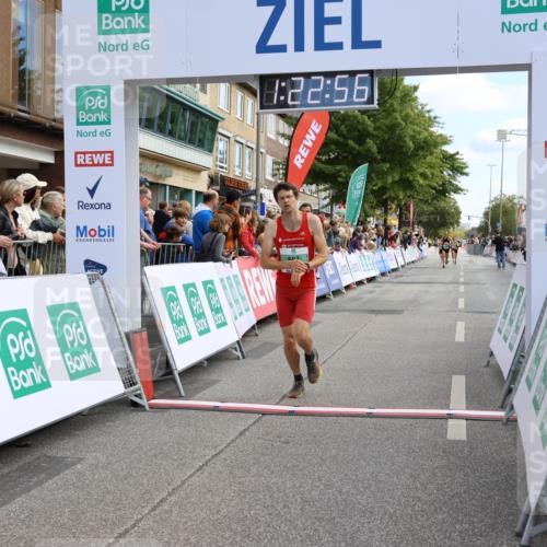 15.09.2024 - PSD Bank Halbmarathon Strokosch-Dieckow http://msf.ph/oto/7090495 15.09.2024 11:23:47 Ziel 638, 663, 687, 879, 881, 1028 meine-sportfotos.de