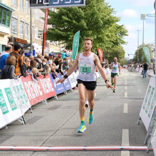 15.09.2024 - PSD Bank Halbmarathon Strokosch-Dieckow http://msf.ph/oto/7090882 15.09.2024 11:24:44 Ziel 578, 644, 677, 680, 883, 1014, 1015 meine-sportfotos.de