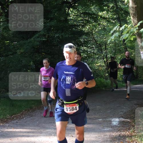 22.09.2024 - 32. Volkslauf durch das schöne Alstertal Luisa Fischer http://msf.ph/oto/7101606 22.09.2024 10:20:43 Laufen 005, 1011, 1584, 1549 meine-sportfotos.de