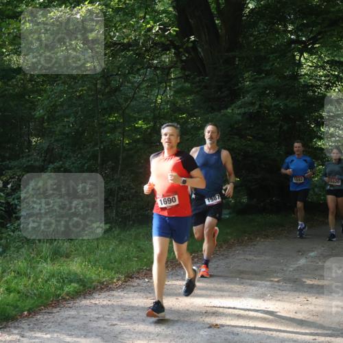 22.09.2024 - 32. Volkslauf durch das schöne Alstertal Luisa Fischer http://msf.ph/oto/7101690 22.09.2024 10:22:14 Laufen 1690, 1587, 1592, 1020, 1586, 1596, 1112 meine-sportfotos.de