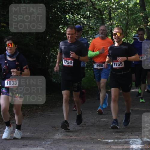 22.09.2024 - 32. Volkslauf durch das schöne Alstertal Luisa Fischer http://msf.ph/oto/7101741 22.09.2024 10:23:16 Laufen 1033, 1763, 1754, 1688, 1755, 1 meine-sportfotos.de