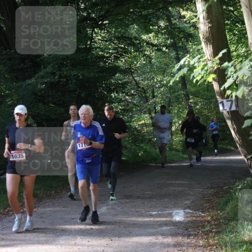 22.09.2024 - 32. Volkslauf durch das schöne Alstertal Luisa Fischer http://msf.ph/oto/7101825 22.09.2024 10:24:18 Laufen 1035, 171, 1687, 1647, 17 meine-sportfotos.de