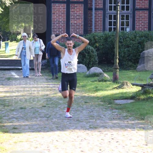 22.09.2024 - 32. Volkslauf durch das schöne Alstertal Luisa Fischer http://msf.ph/oto/7101956 22.09.2024 10:51:45 Laufen 3320 meine-sportfotos.de