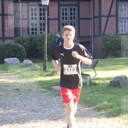 22.09.2024 - 32. Volkslauf durch das schöne Alstertal Luisa Fischer http://msf.ph/oto/7102076 22.09.2024 10:56:12 Laufen 1757, 3116, 404, 3323 meine-sportfotos.de