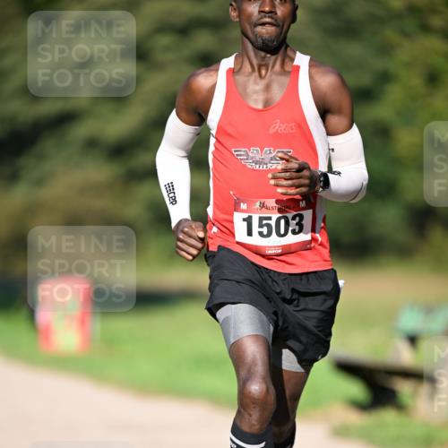 22.09.2024 - 32. Volkslauf durch das schöne Alstertal Dr. Thomas Lammeyer http://msf.ph/oto/7104122 22.09.2024 10:04:14 Laufen 1503 meine-sportfotos.de