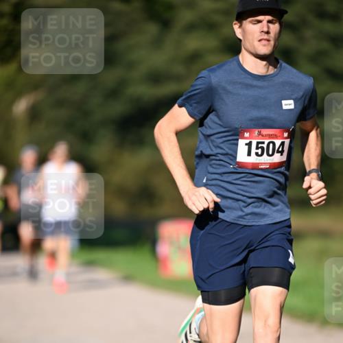 22.09.2024 - 32. Volkslauf durch das schöne Alstertal Dr. Thomas Lammeyer http://msf.ph/oto/7104176 22.09.2024 10:04:26 Laufen 1504 meine-sportfotos.de