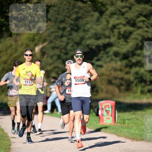 22.09.2024 - 32. Volkslauf durch das schöne Alstertal Dr. Thomas Lammeyer http://msf.ph/oto/7104183 22.09.2024 10:04:29 Laufen 4156, 1513, 15, 1508 meine-sportfotos.de