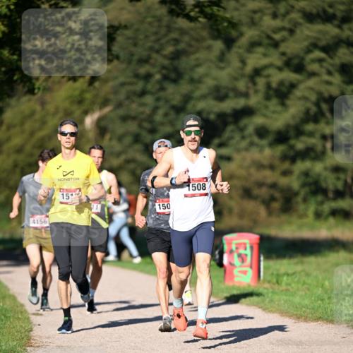 22.09.2024 - 32. Volkslauf durch das schöne Alstertal Dr. Thomas Lammeyer http://msf.ph/oto/7104185 22.09.2024 10:04:29 Laufen 4156, 151, 150, 1508 meine-sportfotos.de