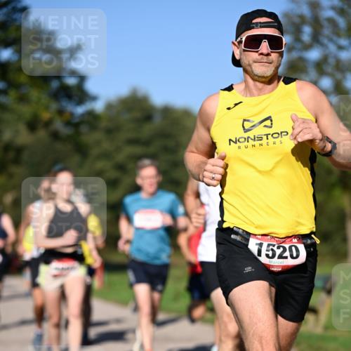 22.09.2024 - 32. Volkslauf durch das schöne Alstertal Dr. Thomas Lammeyer http://msf.ph/oto/7104478 22.09.2024 10:05:09 Laufen 1520 meine-sportfotos.de