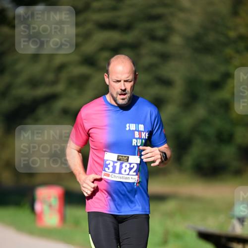 22.09.2024 - 32. Volkslauf durch das schöne Alstertal Dr. Thomas Lammeyer http://msf.ph/oto/7106228 22.09.2024 10:15:20 Laufen 3182 meine-sportfotos.de