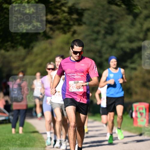 22.09.2024 - 32. Volkslauf durch das schöne Alstertal Dr. Thomas Lammeyer http://msf.ph/oto/7106358 22.09.2024 10:24:45 Laufen 25 meine-sportfotos.de