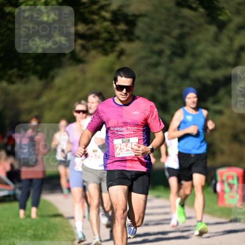 22.09.2024 - 32. Volkslauf durch das schöne Alstertal Dr. Thomas Lammeyer http://msf.ph/oto/7106360 22.09.2024 10:24:45 Laufen 254 meine-sportfotos.de