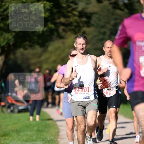 22.09.2024 - 32. Volkslauf durch das schöne Alstertal Dr. Thomas Lammeyer http://msf.ph/oto/7106376 22.09.2024 10:24:47 Laufen 2570, 2398 meine-sportfotos.de