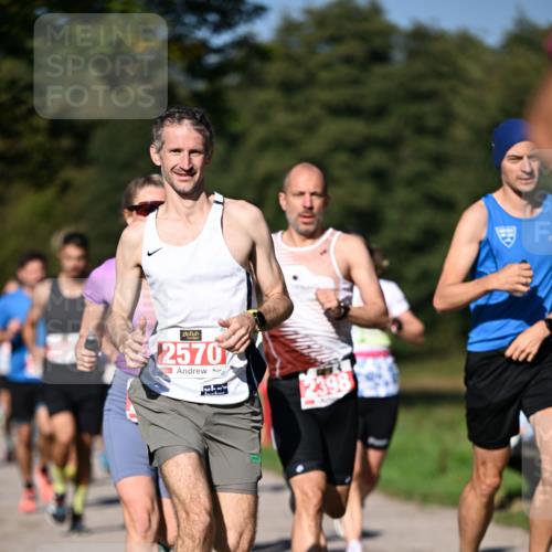 22.09.2024 - 32. Volkslauf durch das schöne Alstertal Dr. Thomas Lammeyer http://msf.ph/oto/7106388 22.09.2024 10:24:48 Laufen 2570, 2398 meine-sportfotos.de