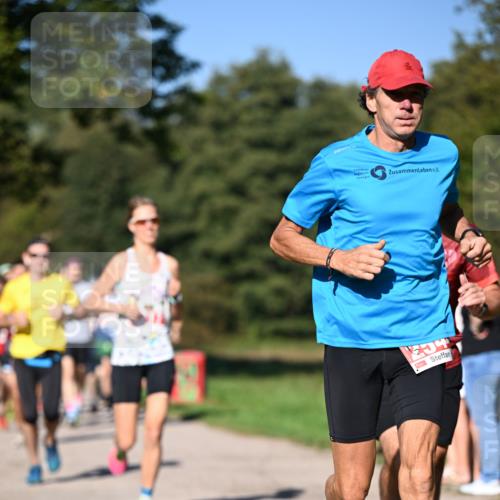 22.09.2024 - 32. Volkslauf durch das schöne Alstertal Dr. Thomas Lammeyer http://msf.ph/oto/7106438 22.09.2024 10:24:54 Laufen  meine-sportfotos.de