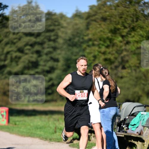 22.09.2024 - 32. Volkslauf durch das schöne Alstertal Dr. Thomas Lammeyer http://msf.ph/oto/7106529 22.09.2024 10:25:05 Laufen 2518 meine-sportfotos.de