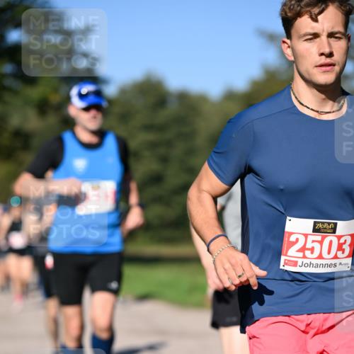 22.09.2024 - 32. Volkslauf durch das schöne Alstertal Dr. Thomas Lammeyer http://msf.ph/oto/7106548 22.09.2024 10:25:08 Laufen 2503 meine-sportfotos.de