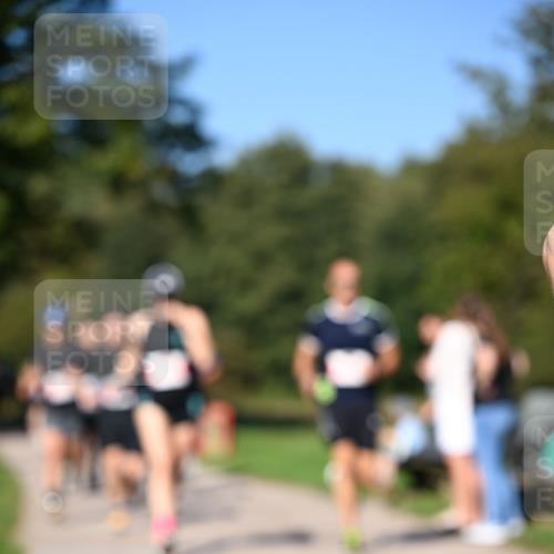 22.09.2024 - 32. Volkslauf durch das schöne Alstertal Dr. Thomas Lammeyer http://msf.ph/oto/7106563 22.09.2024 10:25:11 Laufen  meine-sportfotos.de