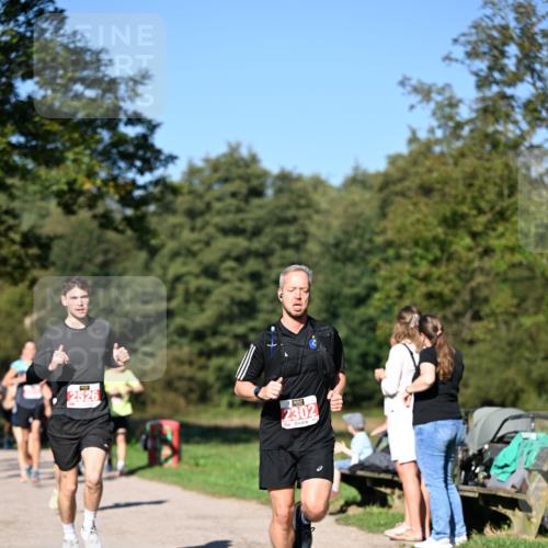 22.09.2024 - 32. Volkslauf durch das schöne Alstertal Dr. Thomas Lammeyer http://msf.ph/oto/7106599 22.09.2024 10:25:17 Laufen 40, 2526, 2302 meine-sportfotos.de