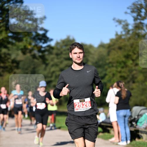 22.09.2024 - 32. Volkslauf durch das schöne Alstertal Dr. Thomas Lammeyer http://msf.ph/oto/7106611 22.09.2024 10:25:19 Laufen 2526 meine-sportfotos.de