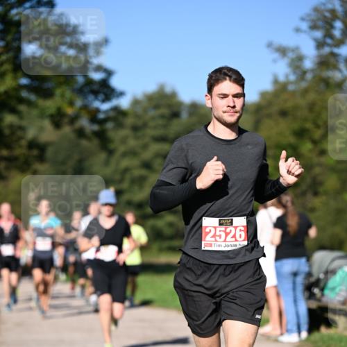 22.09.2024 - 32. Volkslauf durch das schöne Alstertal Dr. Thomas Lammeyer http://msf.ph/oto/7106613 22.09.2024 10:25:19 Laufen 2526 meine-sportfotos.de