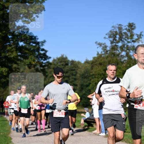 22.09.2024 - 32. Volkslauf durch das schöne Alstertal Dr. Thomas Lammeyer http://msf.ph/oto/7106731 22.09.2024 10:25:42 Laufen 2541 meine-sportfotos.de