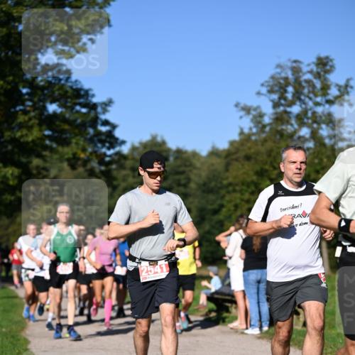 22.09.2024 - 32. Volkslauf durch das schöne Alstertal Dr. Thomas Lammeyer http://msf.ph/oto/7106732 22.09.2024 10:25:42 Laufen 2541 meine-sportfotos.de